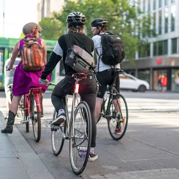 Lumière Arrière Knog Big Cobber 270 Lumens – Image 5